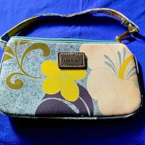 Happa Wristlet Blue With Flowers